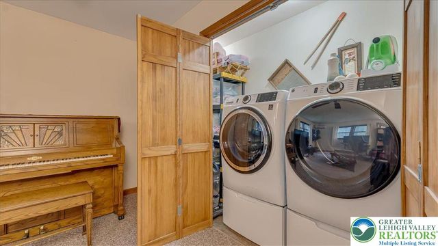 1297 Woodstock Drive, Chestnuthill Twp, PA 18353