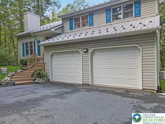 1297 Woodstock Drive, Chestnuthill Twp, PA 18353