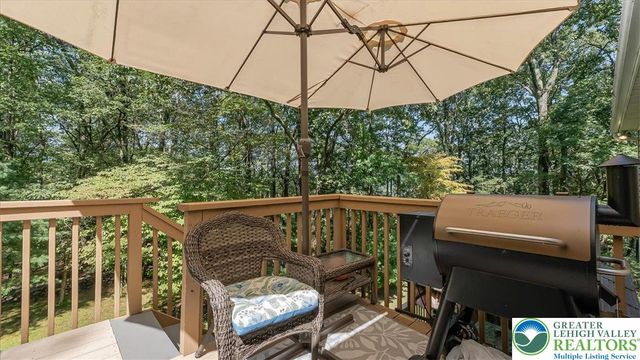 1297 Woodstock Drive, Chestnuthill Twp, PA 18353