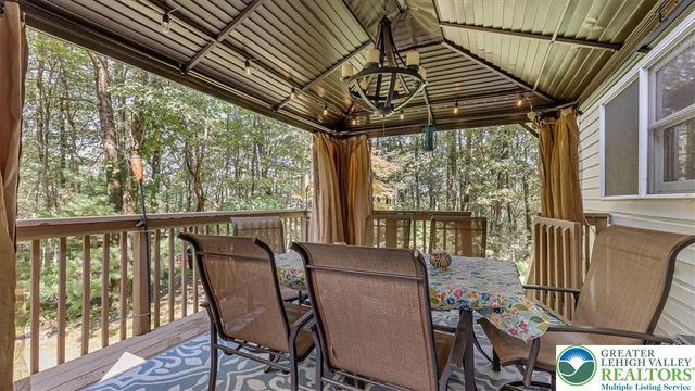 1297 Woodstock Drive, Chestnuthill Twp, PA 18353