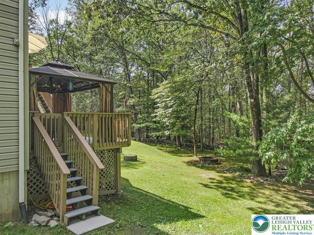1297 Woodstock Drive, Chestnuthill Twp, PA 18353