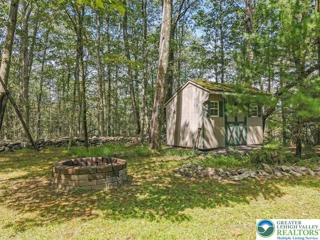 1297 Woodstock Drive, Chestnuthill Twp, PA 18353
