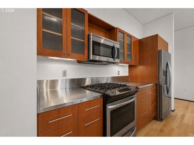 420 Nw 11TH Ave 615, Portland, OR 97209