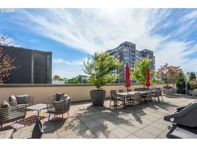 420 Nw 11TH Ave 615, Portland, OR 97209