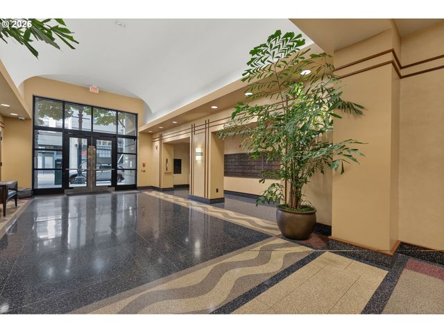 420 Nw 11TH Ave 615, Portland, OR 97209