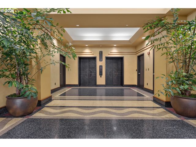 420 Nw 11TH Ave 615, Portland, OR 97209