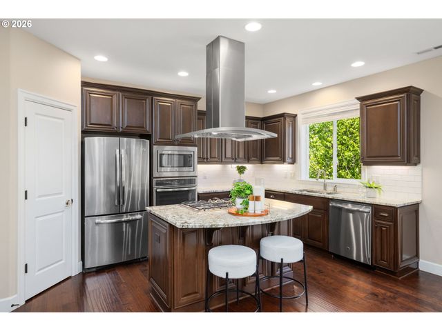 5748 Nw 128TH Ter, Portland, OR 97229