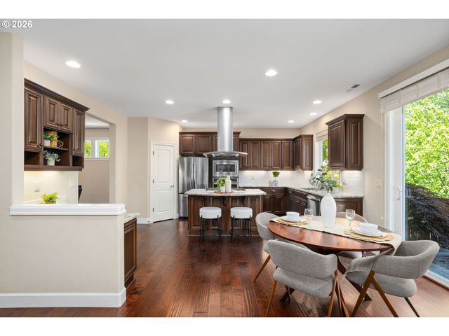 5748 Nw 128TH Ter, Portland, OR 97229