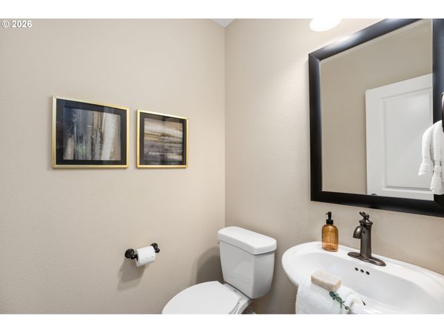 5748 Nw 128TH Ter, Portland, OR 97229