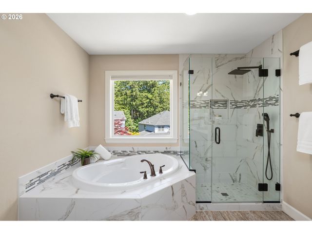 5748 Nw 128TH Ter, Portland, OR 97229
