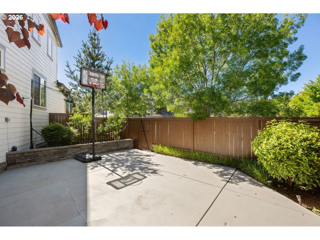 5748 Nw 128TH Ter, Portland, OR 97229