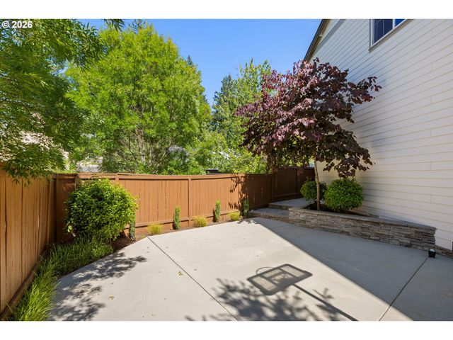 5748 Nw 128TH Ter, Portland, OR 97229