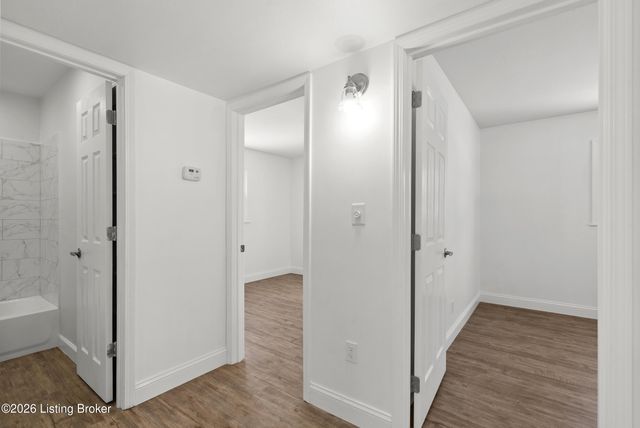 6902 John Adams Way, Louisville, KY 40272