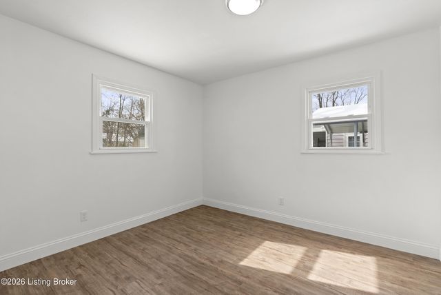 6902 John Adams Way, Louisville, KY 40272