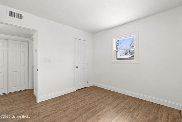 6902 John Adams Way, Louisville, KY 40272