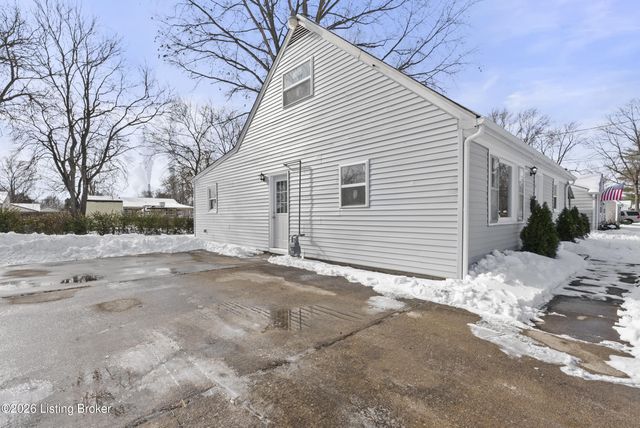 6902 John Adams Way, Louisville, KY 40272