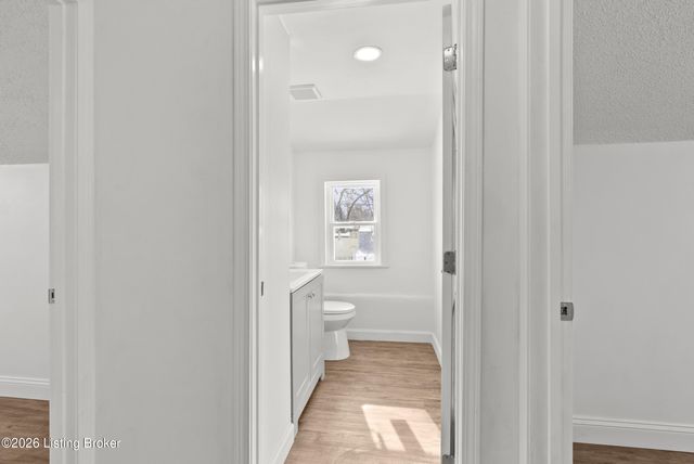 6902 John Adams Way, Louisville, KY 40272