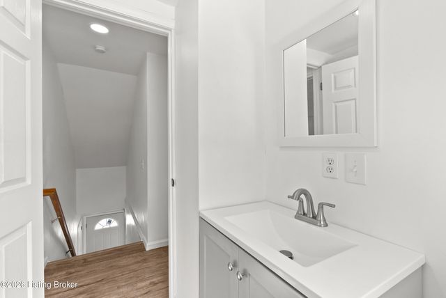 6902 John Adams Way, Louisville, KY 40272