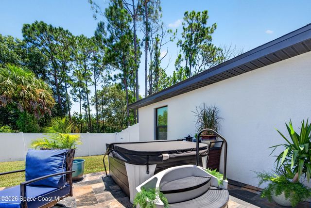 1231 Wadsworth Street SE, Palm Bay, FL 32909