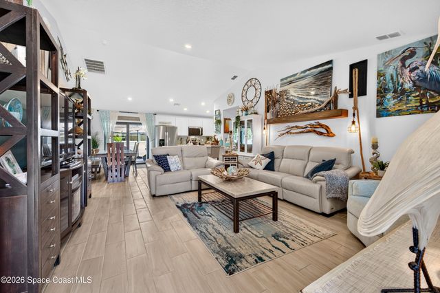 1231 Wadsworth Street SE, Palm Bay, FL 32909