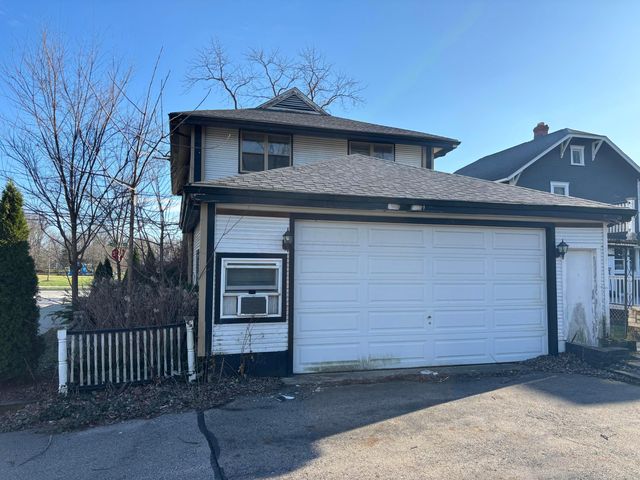 184 E Park Street, Westerville, OH 43081