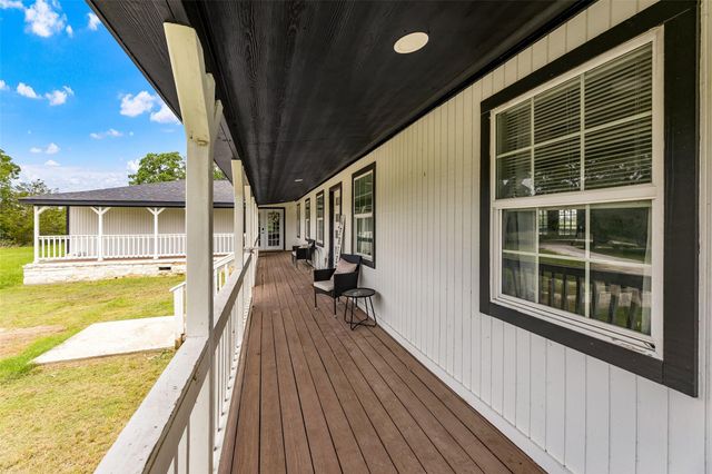 3508 Dick Barnes Loop, Bedias, TX 77831
