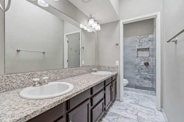 3910 S Placita De La Moneda, Green Valley, AZ 85622