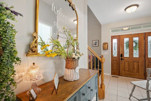 2214 W Waterford Court, Round Lake, IL 60073