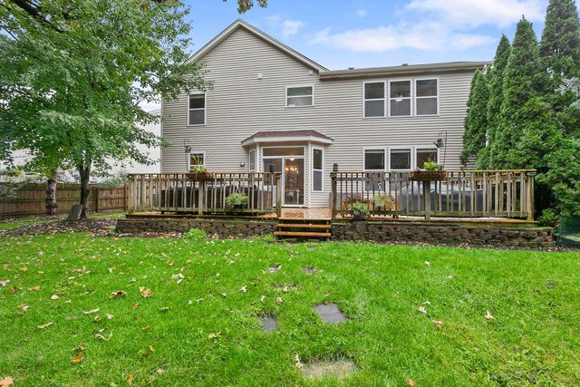 2214 W Waterford Court, Round Lake, IL 60073