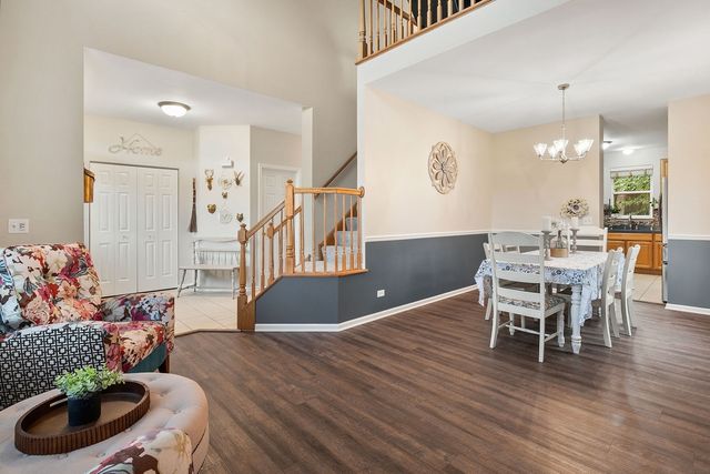 2214 W Waterford Court, Round Lake, IL 60073
