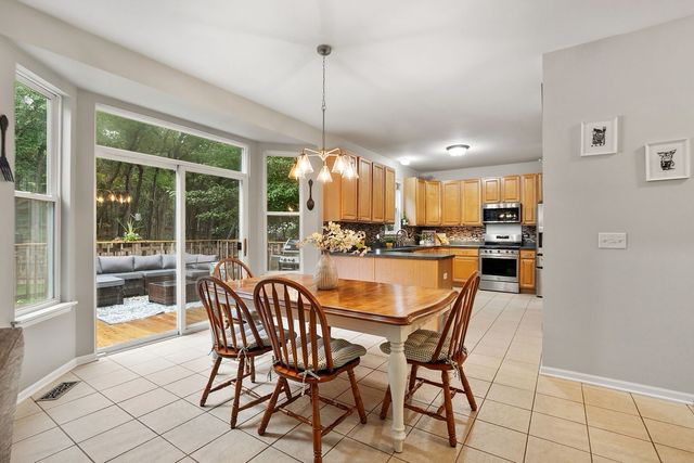 2214 W Waterford Court, Round Lake, IL 60073