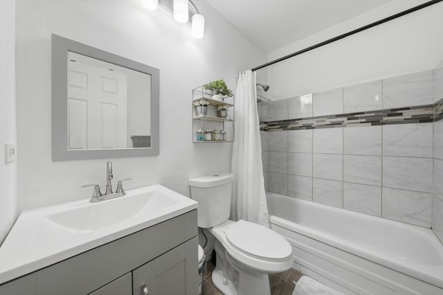 453 Cumberland Lane, Bolingbrook, IL 60440