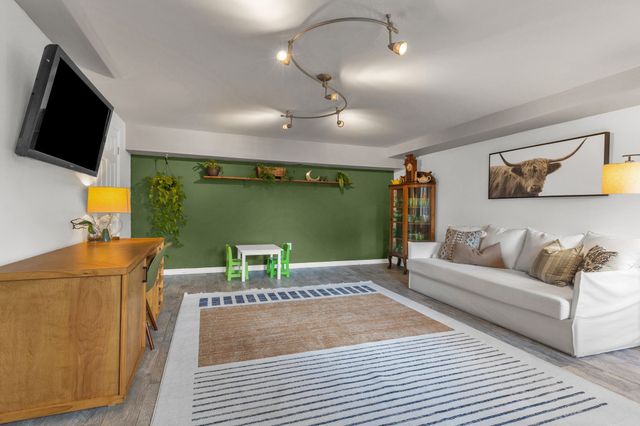 31 Cameo Dr, Nashville, TN 37211