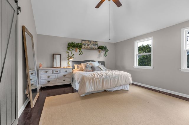 31 Cameo Dr, Nashville, TN 37211