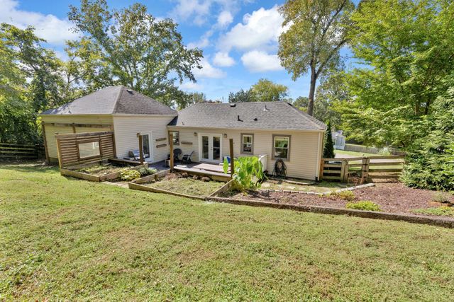 31 Cameo Dr, Nashville, TN 37211