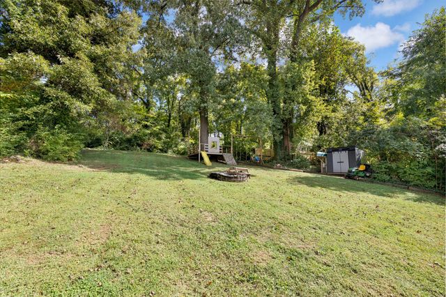 31 Cameo Dr, Nashville, TN 37211