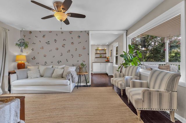 31 Cameo Dr, Nashville, TN 37211