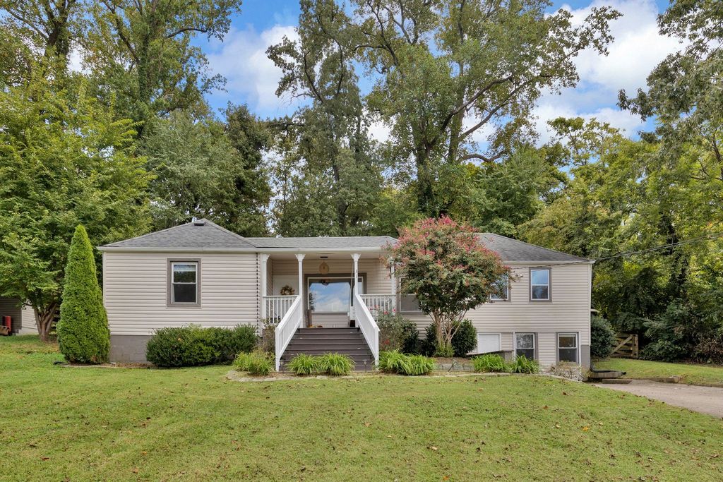 31 Cameo Dr, Nashville, TN 37211