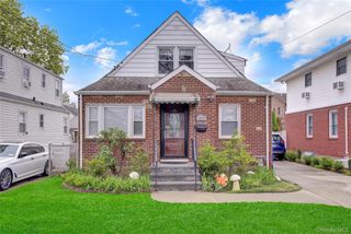 1312 Park Avenue, New Hyde Park, NY 11040