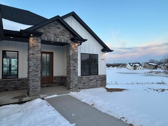 4741 STAYTON FERRY, Columbia, MO 65201