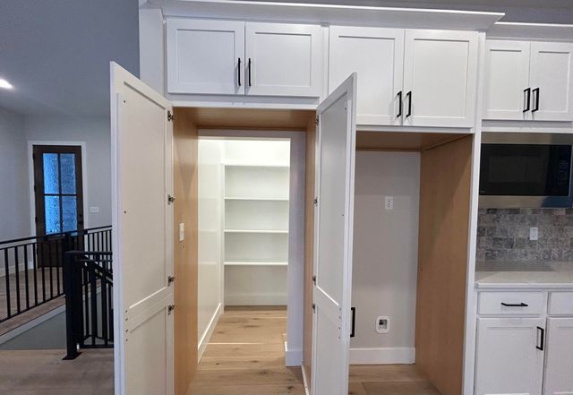 4741 STAYTON FERRY, Columbia, MO 65201