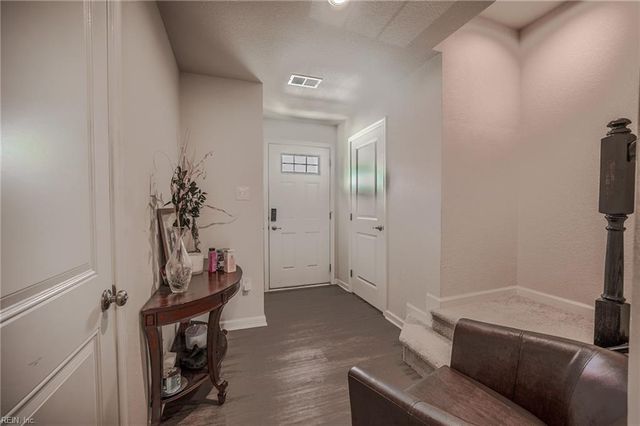 4122 Riverside DR, Chesapeake, VA 23321