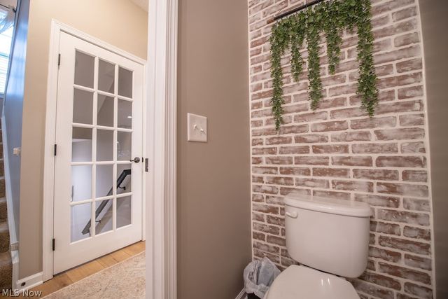 7674 Knollridge Avenue NE, Canton, OH 44721