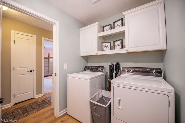 7674 Knollridge Avenue NE, Canton, OH 44721