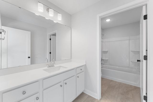 1250 Trail Way, New Richmond, WI 54017