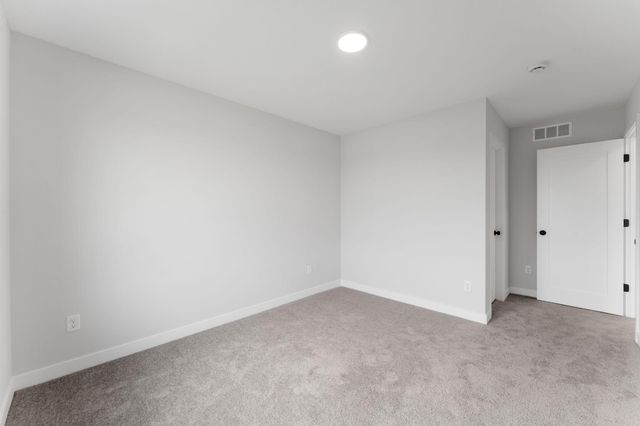 1250 Trail Way, New Richmond, WI 54017