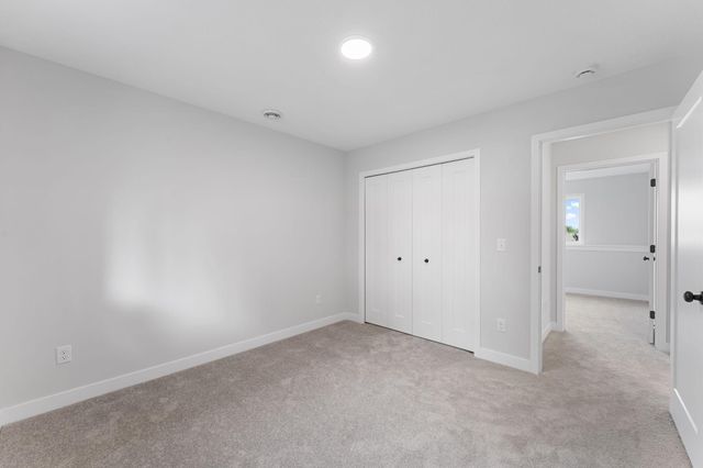 1250 Trail Way, New Richmond, WI 54017