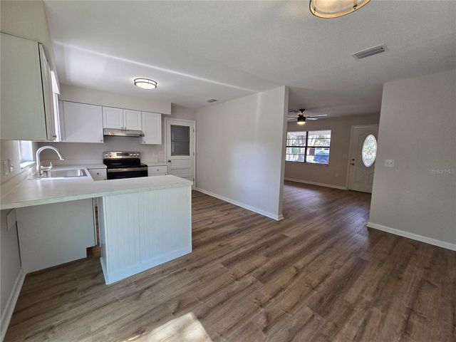 2204 SW 6TH STREET, Ocala, FL 34471