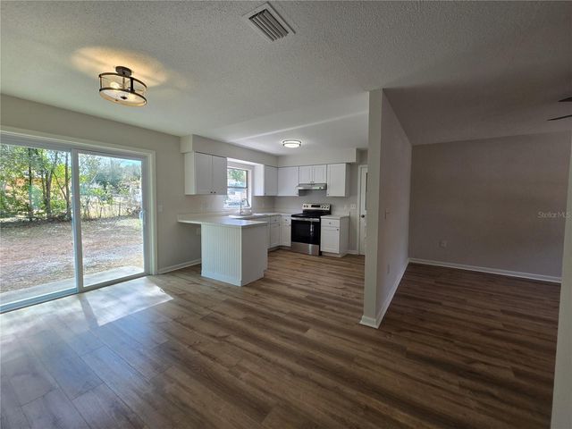 2204 SW 6TH STREET, Ocala, FL 34471