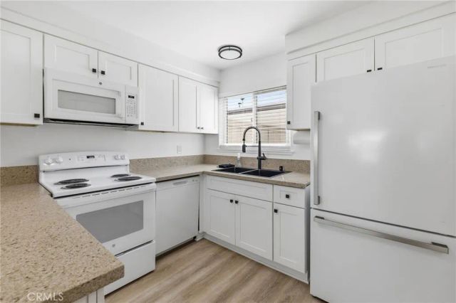 1722 Mitchell 152, Tustin, CA 92780